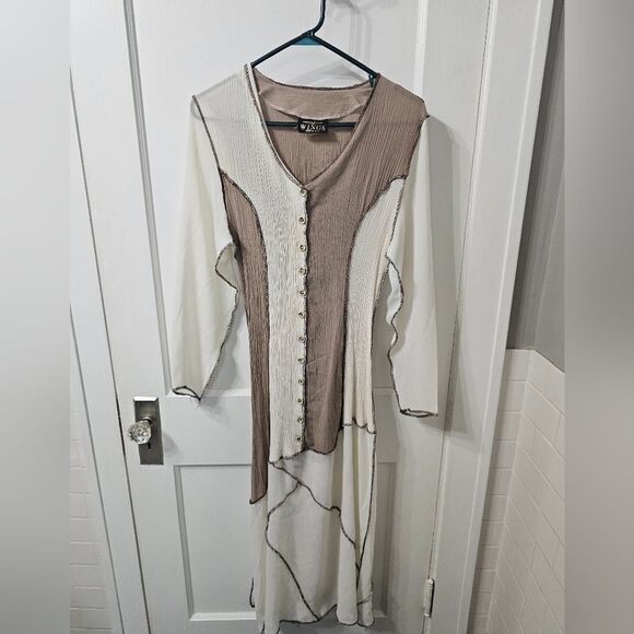 Vintage Wings Dress That Ties In Back. Tag Says Large But Fits Like A Medium. - Picture 1 of 6